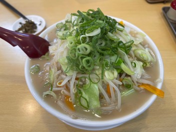 野菜炒め盛りラーメン！！